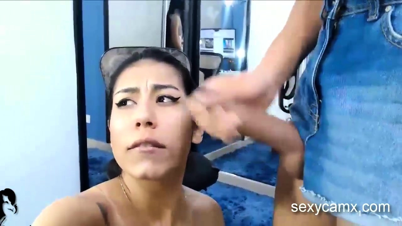 Sexy Latina Suck Huge Cock Before Getting Fucked